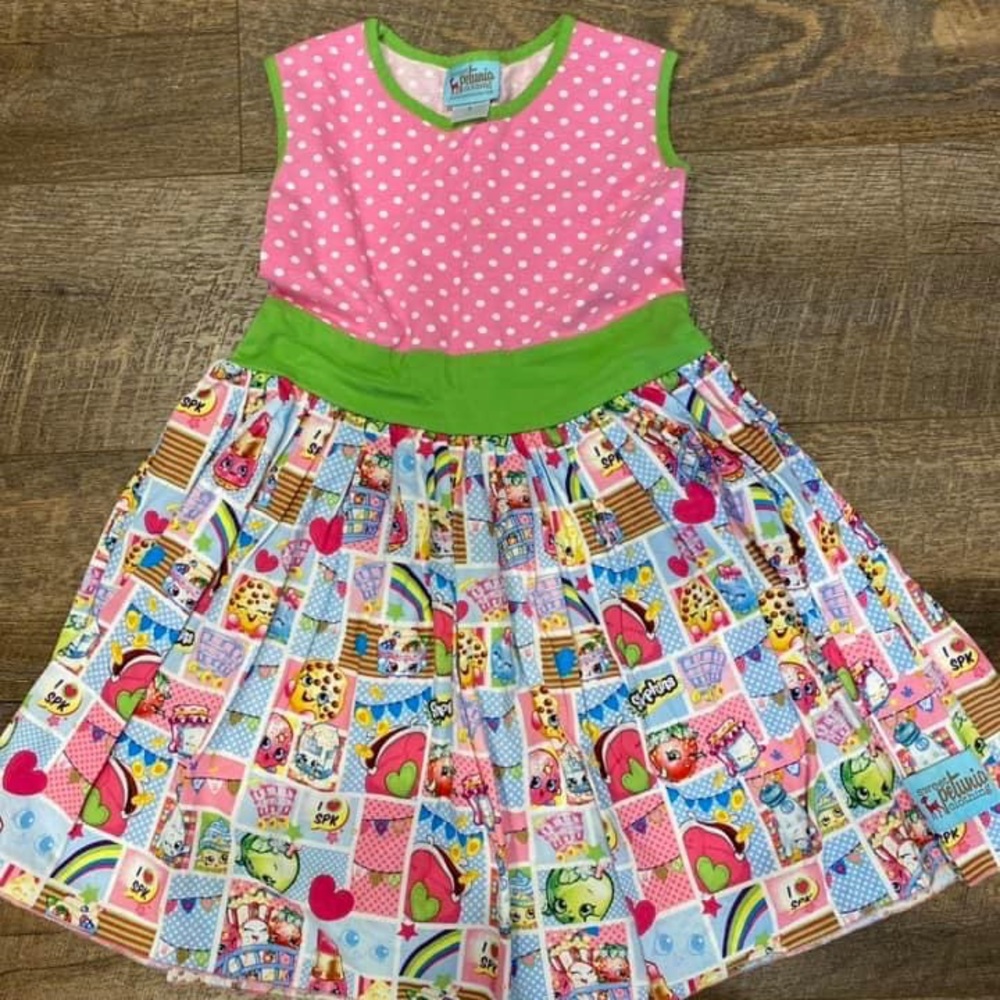 Sweet Petunia size 7 Shopkins dress
